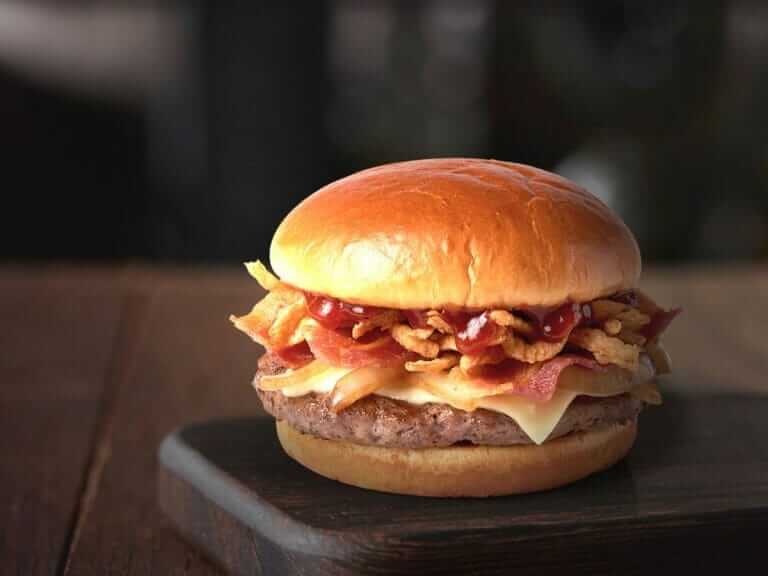 Here's How We Like McDonald’s Maple Bacon Dijon Signature Crafted ...