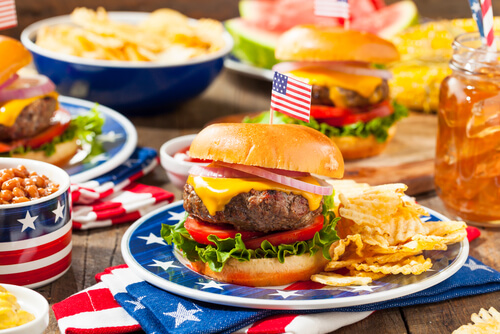 https://www.fastfoodmenuprices.com/wp-content/uploads/2020/05/Memorial-Day-Food-Deals.jpg