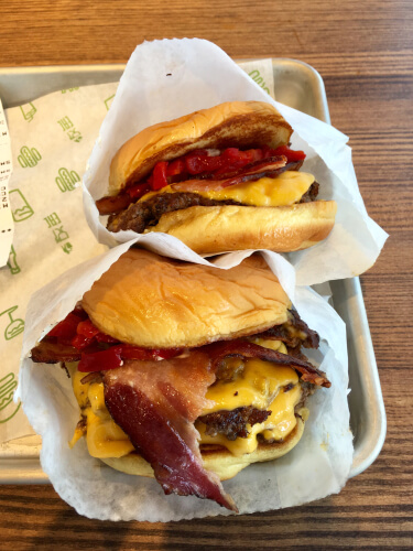 Hamburguesa Shake Shack Smokeshack