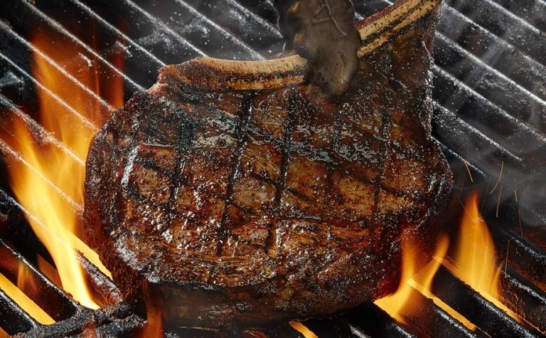 outlaw-ribeye-longhorn-steakhouse-delicious-via-foodspo-flickr