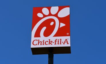 Chick-fil-A Menu & Prices 2021 - Fast Food Menu Prices