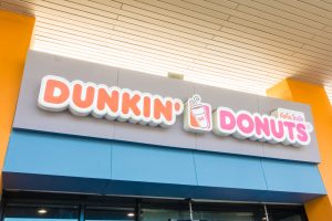 https://www.fastfoodmenuprices.com/wp-content/uploads/2020/10/first-Dunkin-Donuts-300x200.jpg